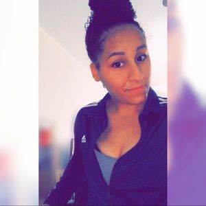 Meet your Posher, Nenna